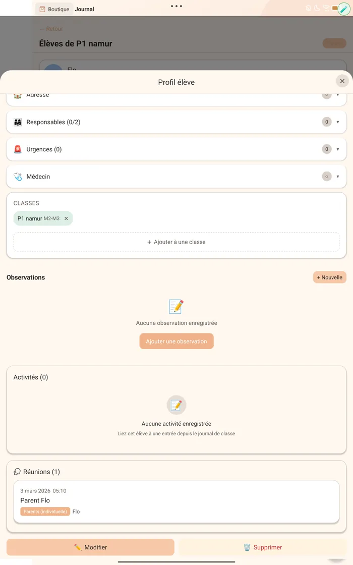 Fiche élève : identité, adresse, responsables, contacts d'urgence